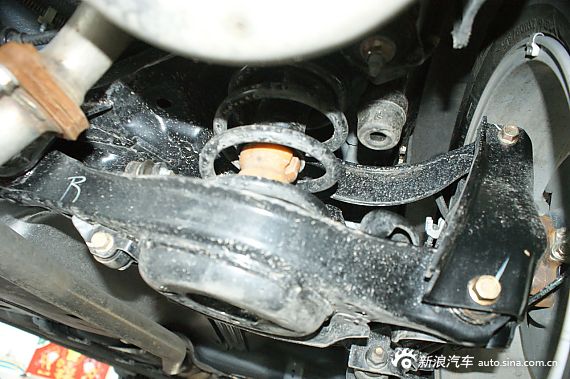 2013款奔騰X80