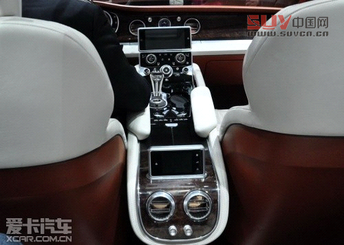 賓利SUV