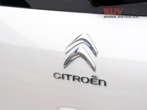 雪鐵龍東風雪鐵龍世嘉2013款 改款 CROSS 1.6L 自動