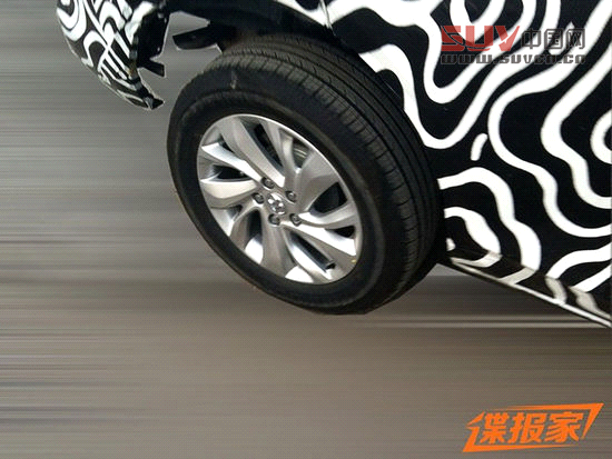 最快明年亮相 北汽C51X量產(chǎn)車型諜照曝光