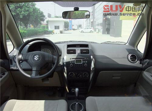 長安鈴木天語SX4 亞訊車網(wǎng) www.yescar.cn