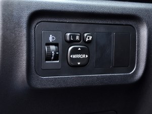 長安長安汽車長安CS352012款 1.6L 手動(dòng)豪華型