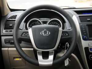 吉利全球鷹吉利汽車全球鷹GX72012款 2.4L 自動(dòng)行政型