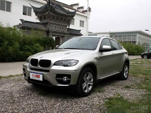 多款豪華跑車(chē)型SUV前瞻 上刀山+下賽道