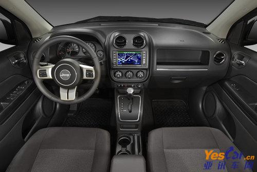2012款Jeep指南者