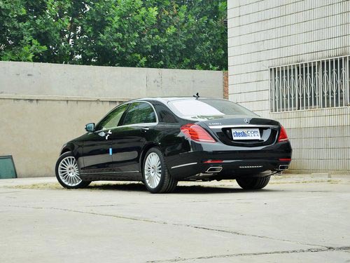 奔馳(進口) S500L 車輛左后45度視角