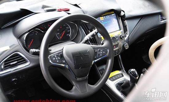 全新科魯茲路試諜照 有望2015年正式發布