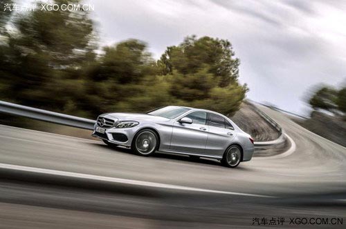 軸距加長(zhǎng)80mm 奔馳新一代C級(jí)官圖發(fā)布