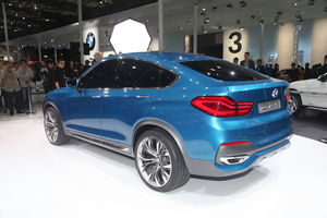 寶馬X4概念車上海車展實(shí)拍