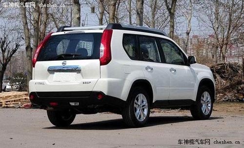 時尚+多配 四款合資品牌城市型SUV推薦 東風日產奇駿,長安福特翼虎,東風標致3008,一汽豐田RAV4