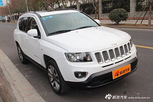2014款指南者2.0L自動(dòng)兩驅(qū)豪華版