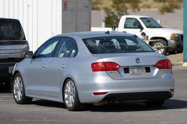 新款Jetta車型諜照