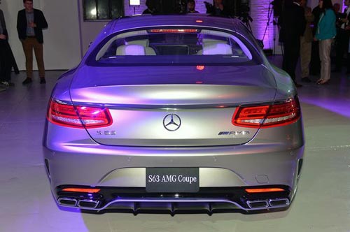 奔馳S63 AMG Coupe 奔馳S63 AMG Coupe
