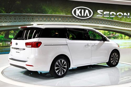 全新一代起亞Sedona 全新一代起亞Sedona