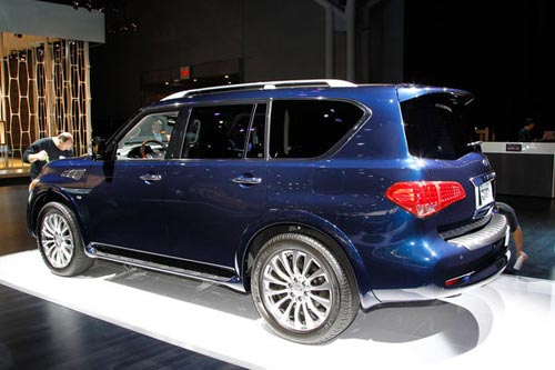 英菲尼迪QX80 英菲尼迪QX80