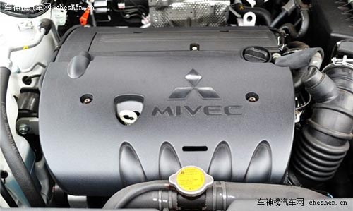 氣派又實(shí)用 4款20萬(wàn)元熱門(mén)四驅(qū)SUV推薦 四驅(qū)SUV,現(xiàn)代ix35,三菱勁炫ASX,斯巴魯XV,起亞獅跑,兩驅(qū)版,20萬(wàn)元車(chē)型