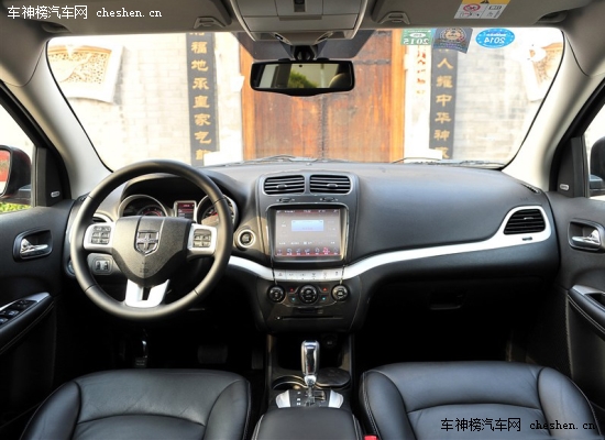 直男之選 四款霸氣個性非凡SUV車型推薦 25萬買車,男人買車,帥氣SUV,Jeep,自由客,道奇,酷威,斯巴魯,森林人,日產,奇駿