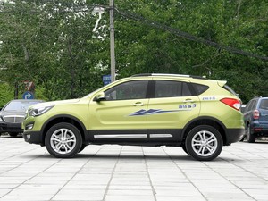 海馬汽車 海馬S5 2014款 1.6L 手動(dòng)智臻型