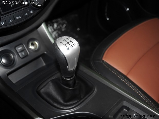 海馬汽車 海馬S5 2014款 1.6L 手動(dòng)智騁型